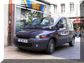 Fiat Multipla; Avignon.jpg (149469 bytes)