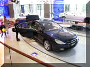 Peugeot 607; Paris.jpg (147968 bytes)