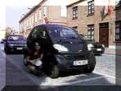 Smart Car 1; Bruges.jpg (157753 bytes)