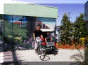 1-085_ 06-18`1501_ Hannover Expo.jpg (174181 bytes)
