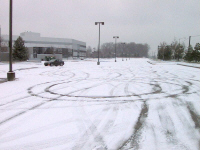 Donuts in Snow.jpg (97317 bytes)