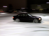 Snow Driving 06.jpg (90977 bytes)