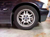 Right Front (B).jpg (32310 bytes)
