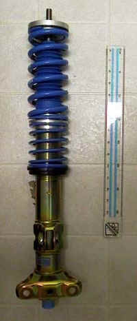 Strut_with_Springs_Inside_View.jpg (16432 bytes)