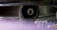 Trailing_Arm_Bushing.jpg (16409 bytes)